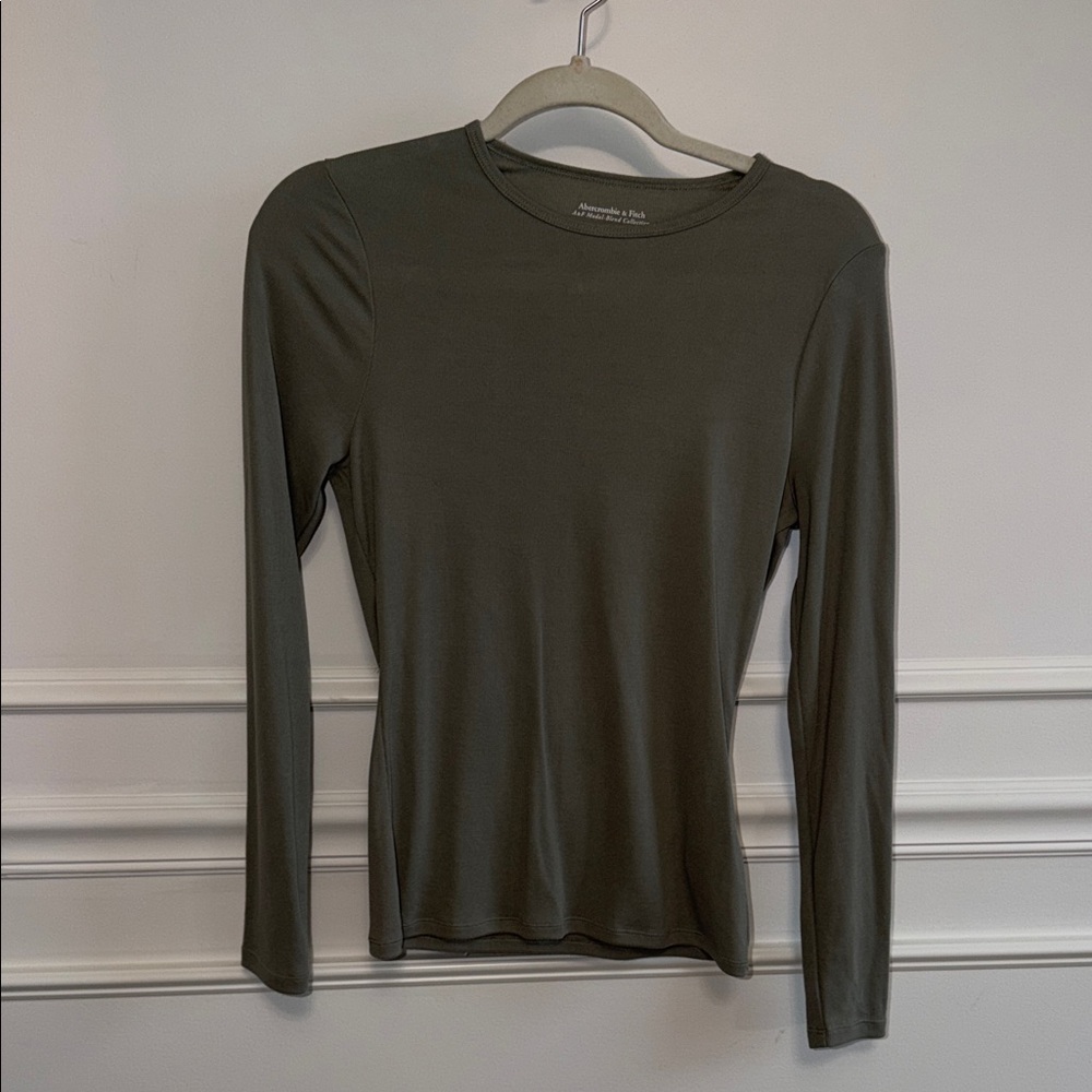 Abercrombie & Fitch Olive Long Sleeve Crew Tee